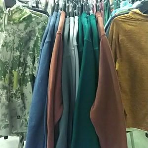 VRST Men's Classic Fleece Crew Sweatshirt